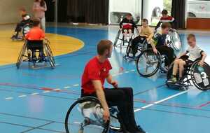 Découverte du hand fauteuil pour l'école de Hand 2205