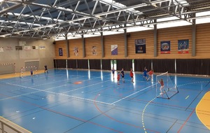 Hand à 4 G11-G13 1307 Terrain de Basket